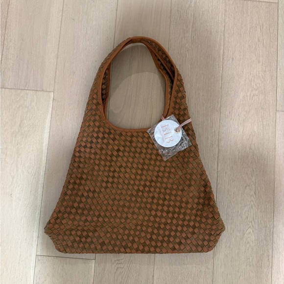 BTB Los Angeles ROMEE TOTE - Picture 2 of 2